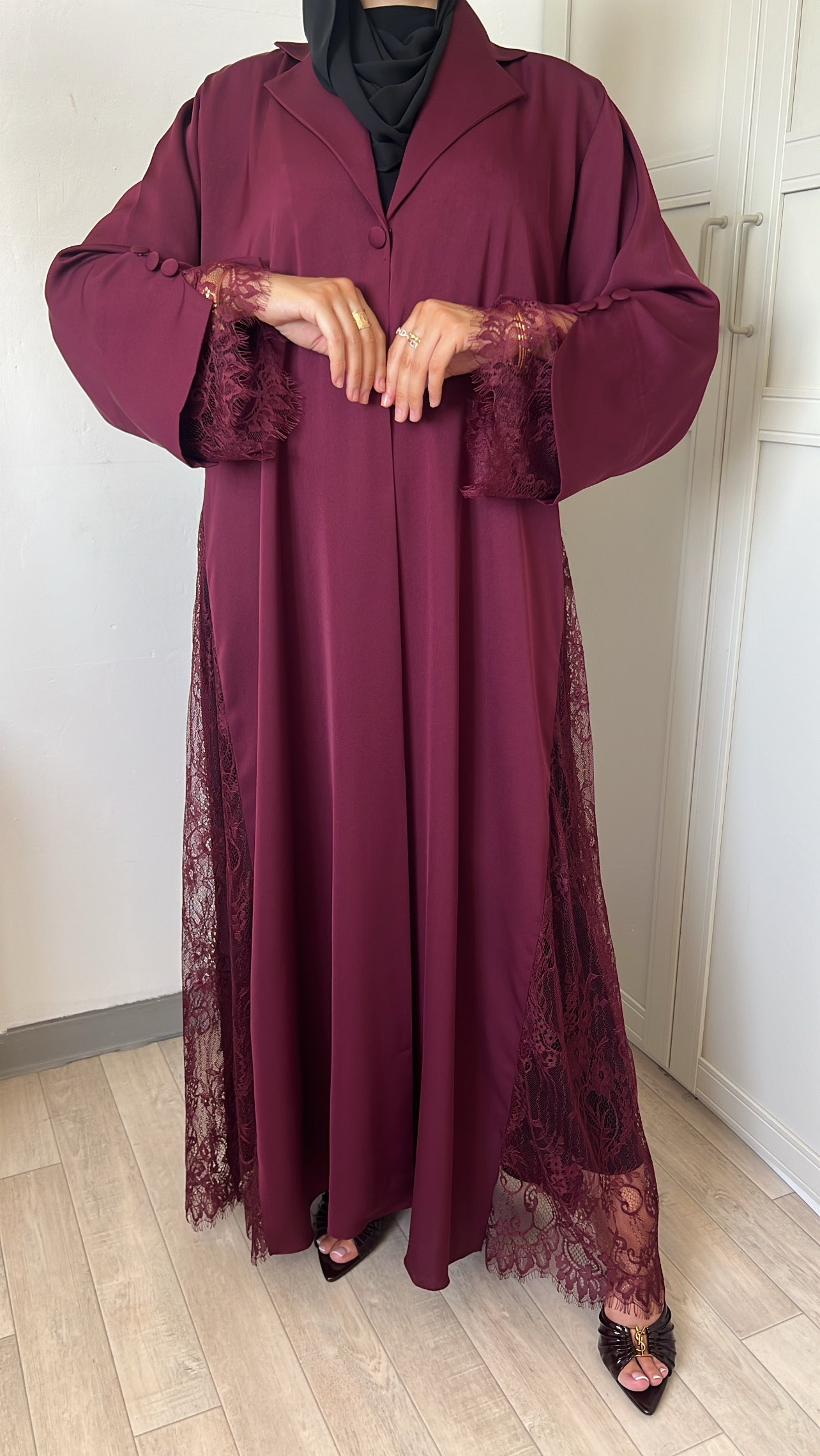 Abaya dentelle prune