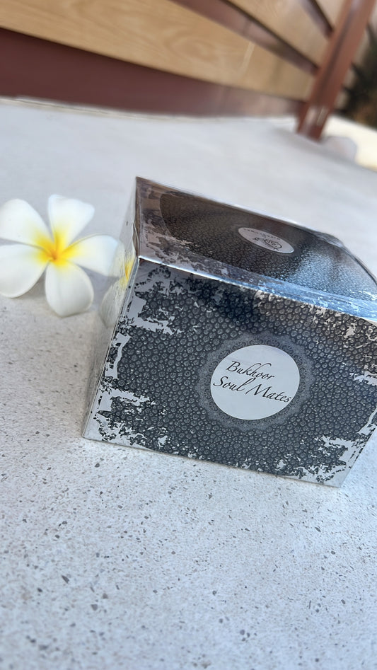 - Bakhour Oud Soul Mates